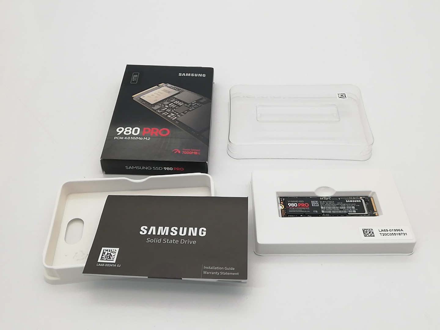 SAMSUNG MZ-V8P1T0B/EC [SAMSUNG 980 PRO M.2 Type2280 NVMe SAMSUNG MZ-V8P1T0B/EC [SAMSUNG 980 PRO M.2 Type2280 NVMe