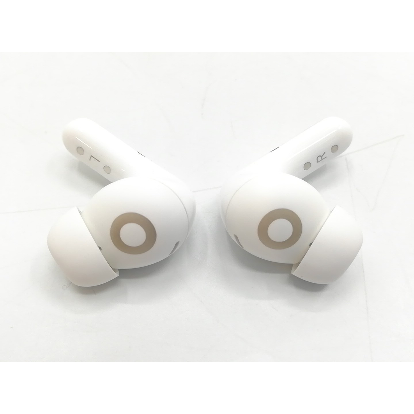 [ б/у ]Xiaomi Xiaomi Buds 5 Pro [ керамика белый ][EC центральный ] гарантийный срок 1 месяцев [ разряд B]