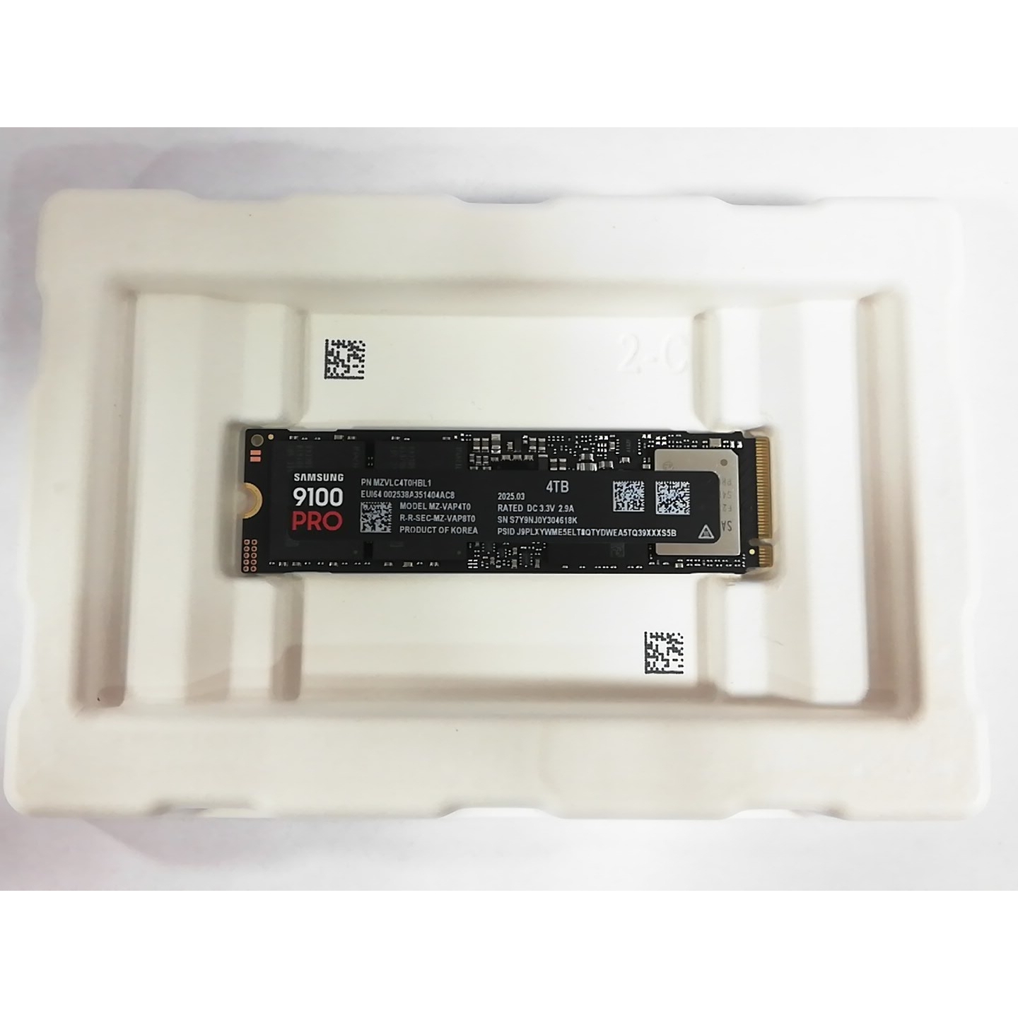 Hanye HE70-2TBNHS1 [HE70 M.2 Type2280 NVMe 2TB] 内蔵型SSD - 最安値