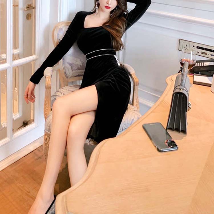 ドレスレディース 長袖 ベロア ベルベット 膝丈 スリット スクエアネック ワンピース セクシー エレガント ブラック 黒 キャバドレス

 Dazzle ダズル