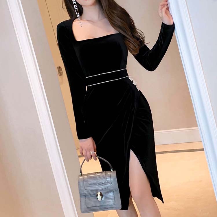 ドレスレディース 長袖 ベロア ベルベット 膝丈 スリット スクエアネック ワンピース セクシー エレガント ブラック 黒 キャバドレス

 Dazzle ダズル