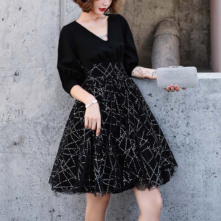 ドレス レディース パーティードレス ショート丈 チュール 5分袖 袖あり Vネック イブニングドレス フレア 切り替え パーティー 体系カバー 謝恩会

 ジョイフィール joyfeel