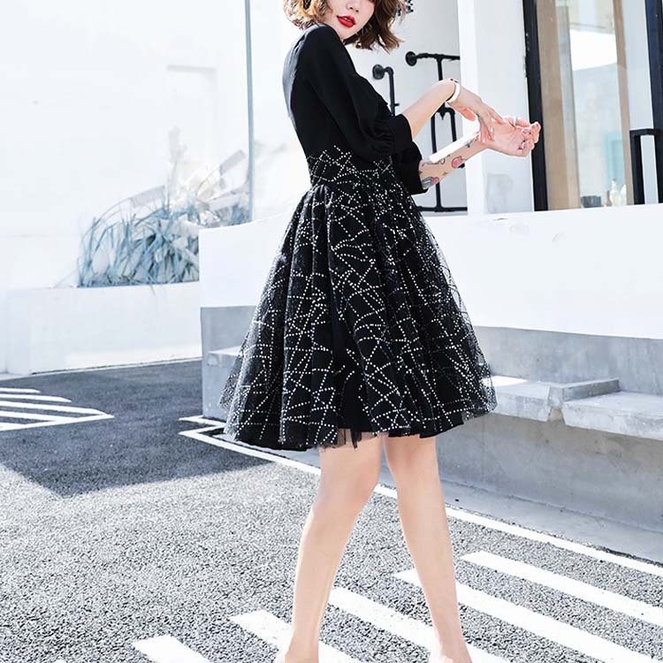 ドレス レディース パーティードレス ショート丈 チュール 5分袖 袖あり Vネック イブニングドレス フレア 切り替え パーティー 体系カバー 謝恩会

 ジョイフィール joyfeel