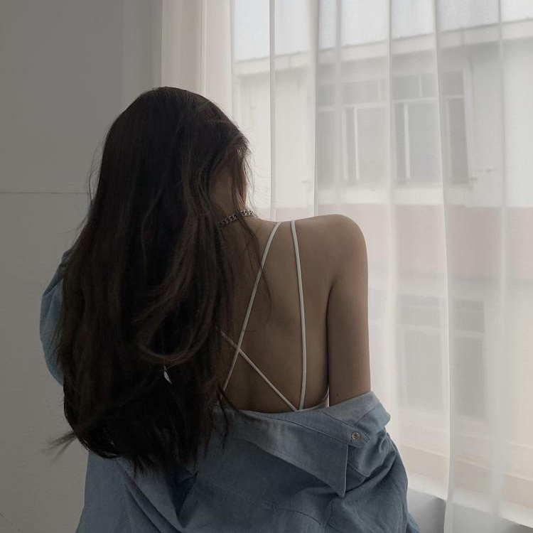 キャミソール へそ出し レディース ショート丈 インナー ノースリーブ セクシー おしゃれ ブラトップ ブラ トップス 無地 背中見せ 白 黒 ジョイフィール joyfeel