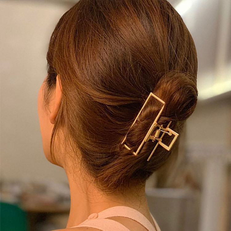 バンスクリップ ヘアクリップ ワニクリップ 髪型 おしゃれ シンプル 韓国 送料無料 Dazzle ダズル