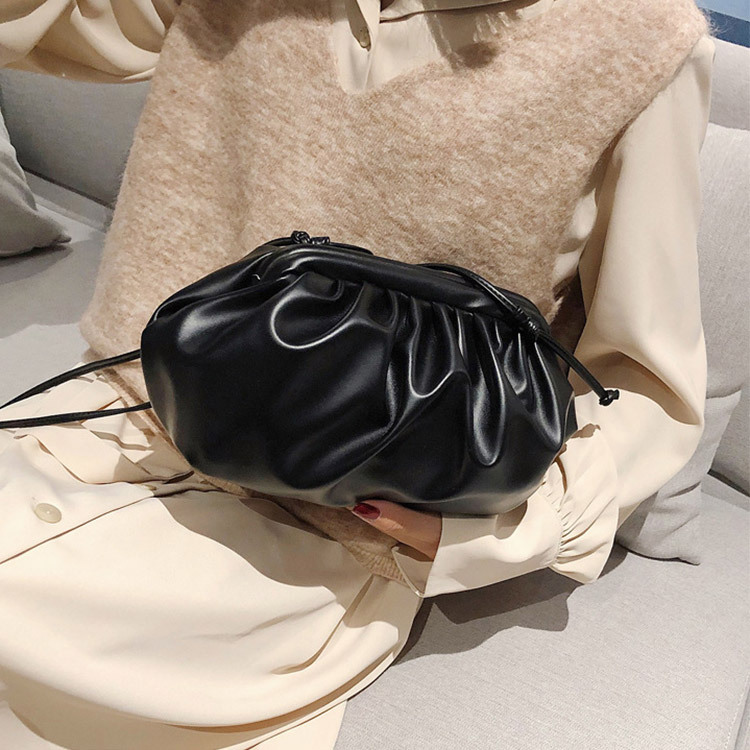 ショルダーバッグ ミニ レディース 斜め掛け ふわふわ クラッチ 韓国 送料無料 Dazzle ダズル