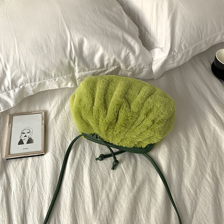 ポシェット ファーバッグ レディース ファー ミニショルダーバッグ 韓国 ジョイフィール joyfeel