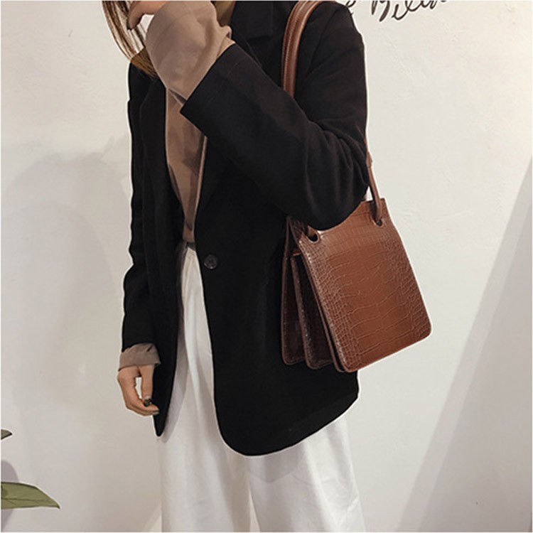 ショルダーバッグ クロコダイル レディース ミニバッグ 斜め掛け 韓国 Dazzle ダズル