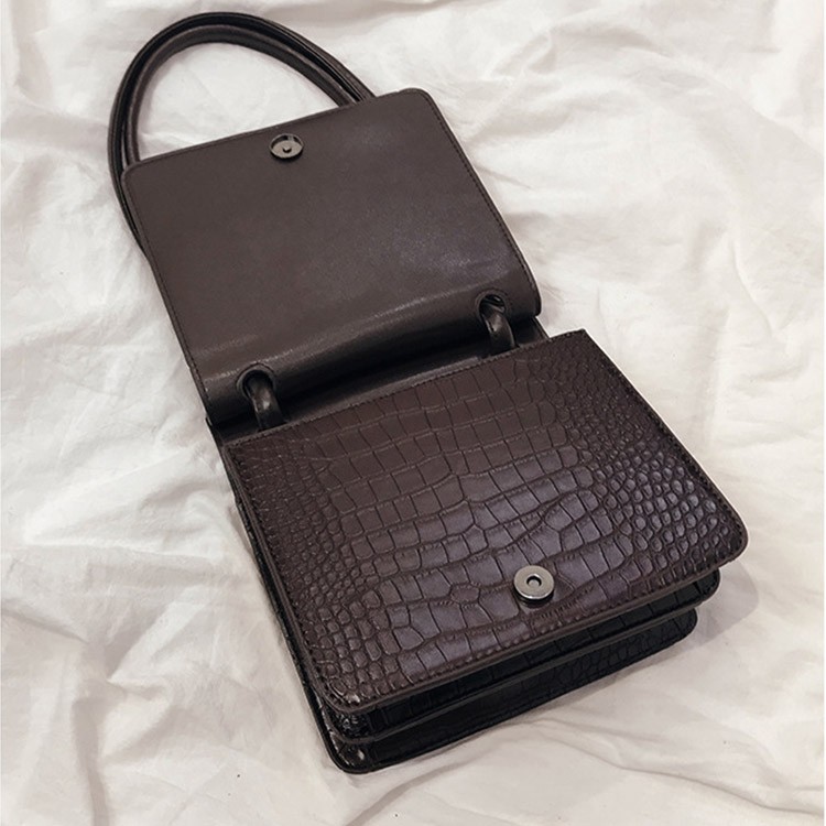 ショルダーバッグ クロコダイル レディース ミニバッグ 斜め掛け 韓国 Dazzle ダズル