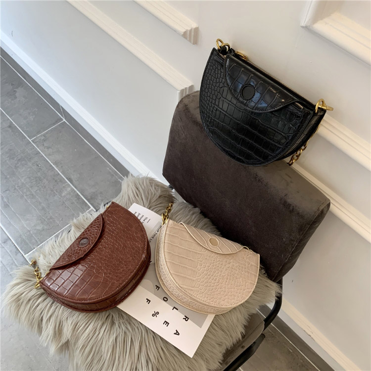 ショルダーバッグ チェーン レディース クロコダイル柄 韓国 Dazzle ダズル