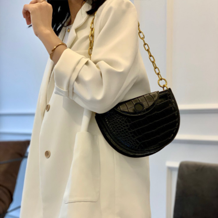 ショルダーバッグ チェーン レディース クロコダイル柄 韓国 Dazzle ダズル