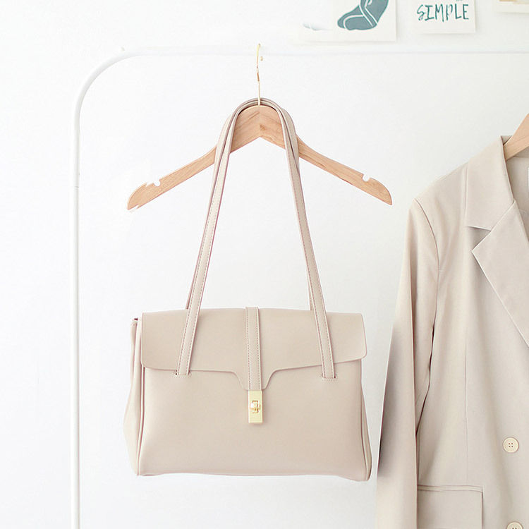 ショルダーバッグ ハンドバッグ レディース 大きめ 大容量 韓国 Dazzle ダズル