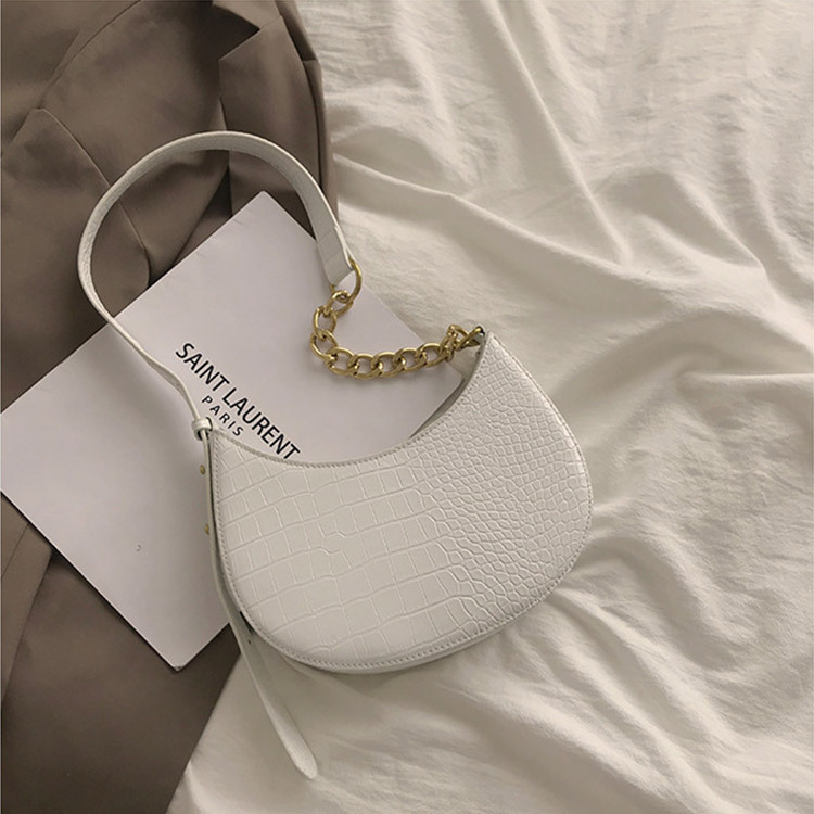 ショルダーバッグ レディース チェーン 斜め掛け クロコダイル 韓国 Dazzle ダズル