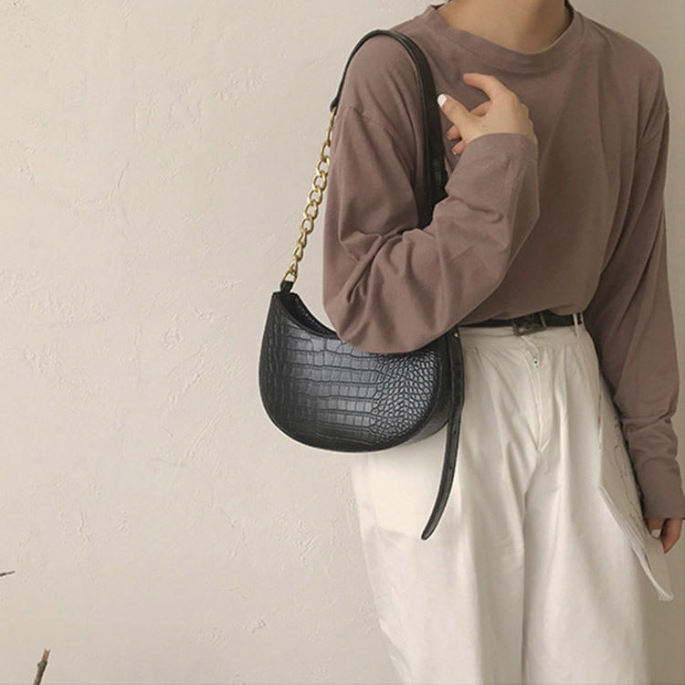 ショルダーバッグ レディース チェーン 斜め掛け クロコダイル 韓国 Dazzle ダズル