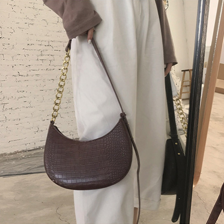 ショルダーバッグ レディース チェーン 斜め掛け クロコダイル 韓国 Dazzle ダズル