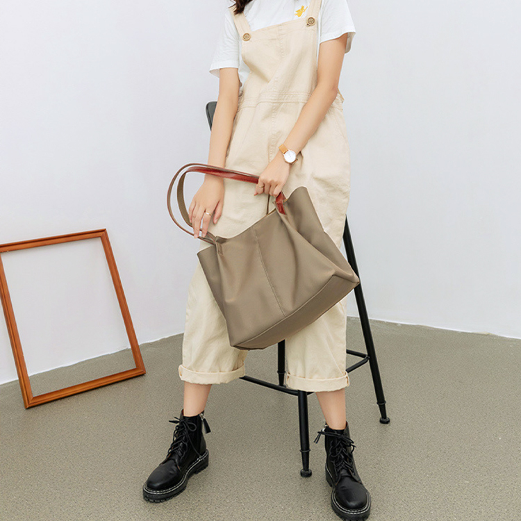 トートバッグ レディース 大きめ ナイロン キャンパス 大容量 通勤 ビジネス A4 ワンショルダー 黒 カーキ ベージュ 韓国 Dazzle ダズル