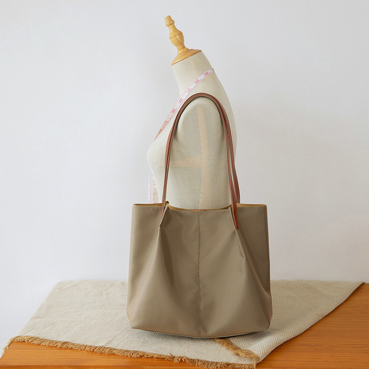 トートバッグ レディース 大きめ ナイロン キャンパス 大容量 通勤 ビジネス A4 ワンショルダー 黒 カーキ ベージュ 韓国 Dazzle ダズル