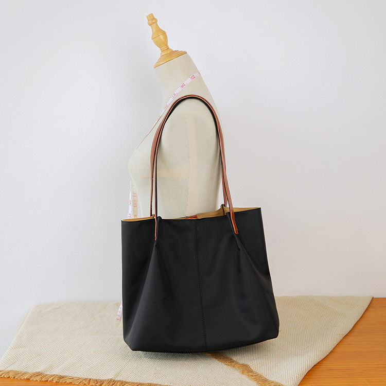 トートバッグ レディース 大きめ ナイロン キャンパス 大容量 通勤 ビジネス A4 ワンショルダー 黒 カーキ ベージュ 韓国 Dazzle ダズル