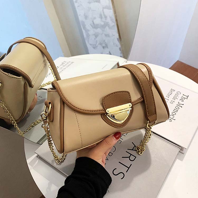 ショルダーバッグ レディース ポシェット 斜め掛け チェーン ミニバッグ かわいい おしゃれ スクエア バッグ おしゃれ Dazzle ダズル