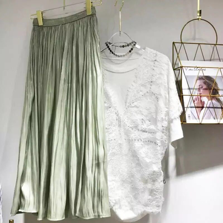 サテン ロングスカート ミモレ丈スカート レディース フレアスカート 韓国 送料無料 Dazzle ダズル