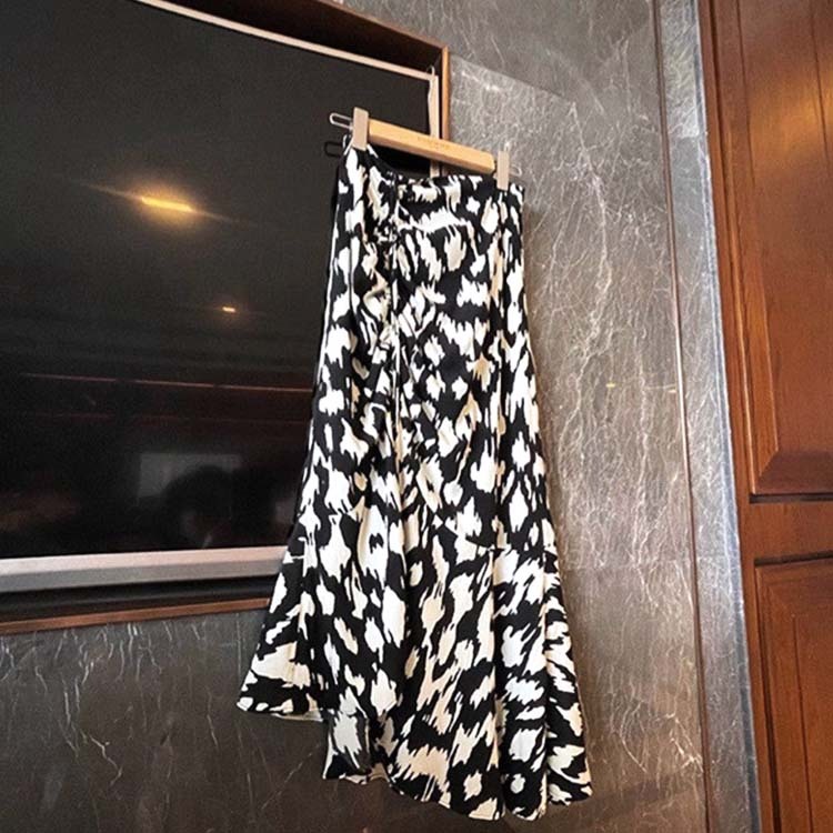 スカートレディース 柄 モノトーン きれいめ 切り替え ギャザー ミモレ丈 エレガント フリル 秋 おしゃれ アシンメトリー  Dazzle ダズル