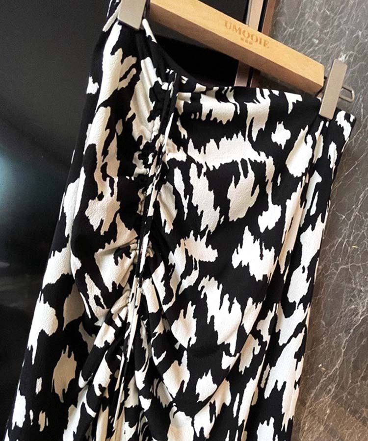 スカートレディース 柄 モノトーン きれいめ 切り替え ギャザー ミモレ丈 エレガント フリル 秋 おしゃれ アシンメトリー  Dazzle ダズル