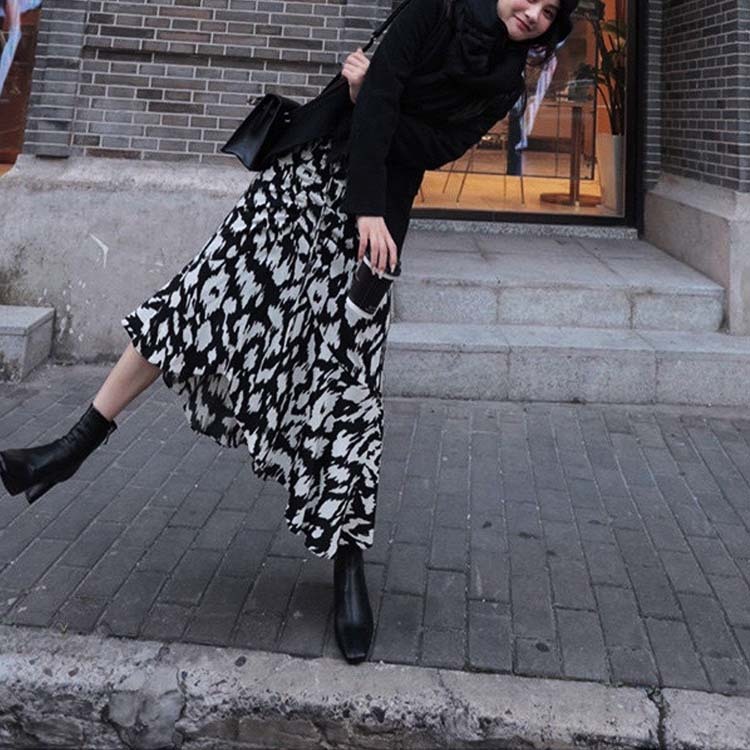 スカートレディース 柄 モノトーン きれいめ 切り替え ギャザー ミモレ丈 エレガント フリル 秋 おしゃれ アシンメトリー  Dazzle ダズル