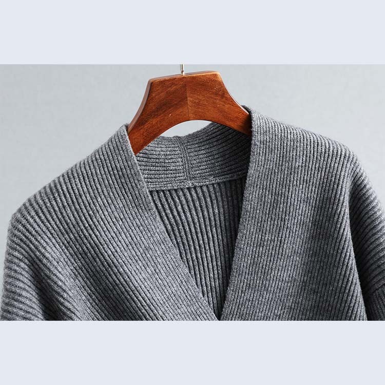 ニット レディース トップス セーター Vネック カシュクール クロス ショート丈 エレガント ゆったり おしゃれ

 ジョイフィール joyfeel