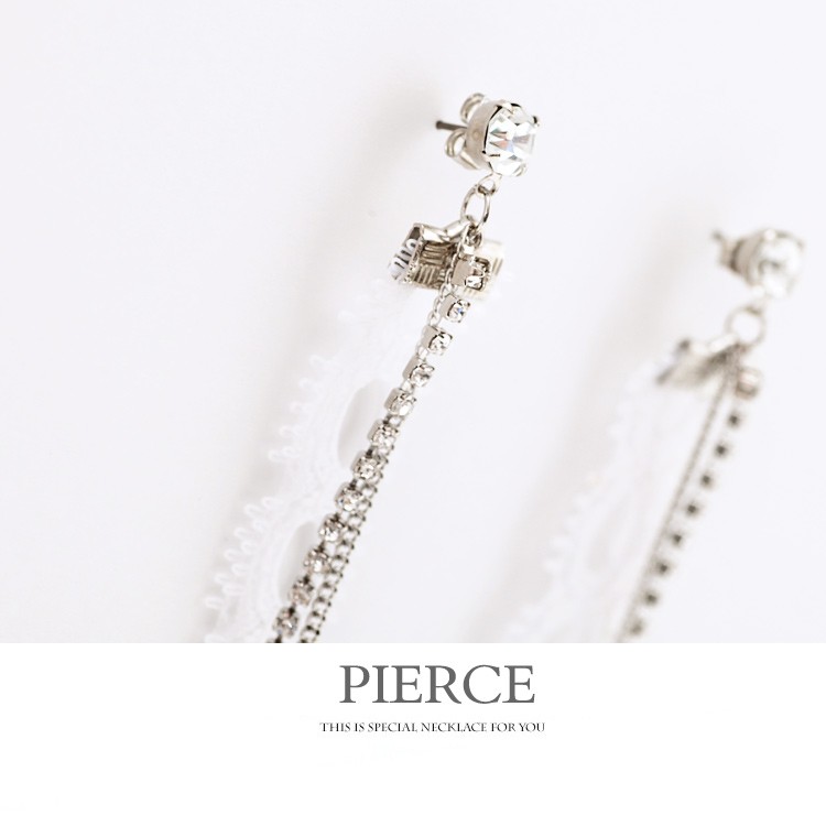 ピアス レディース 揺れる チェーン  大きめ プレゼント レース パール ラインストーン メール便送料無料 Dazzle ダズル