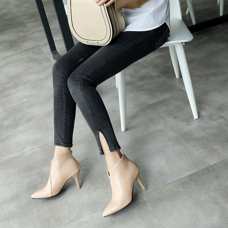 ブーティー Vカット ピンヒール ハイヒール ショートブーツ 韓国 Dazzle ダズル