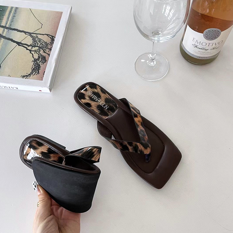 サンダル レディース ビーチサンダル トングサンダル フラット スクエアトゥ ぺたんこ おしゃれ ひょう柄 パイソン ジョイフィール joyfeel