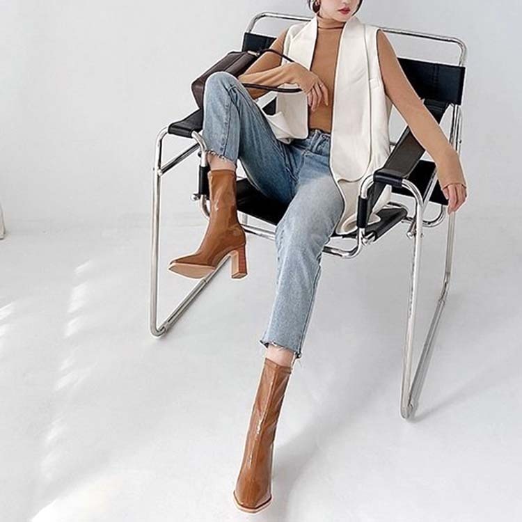 ショートブーツレディース チャンキーヒール ブーツ ショート丈  ハーフブーツ エナメル シャープ ポインテッドトゥ 太めヒール エナメルブーツ Dazzle ダズル