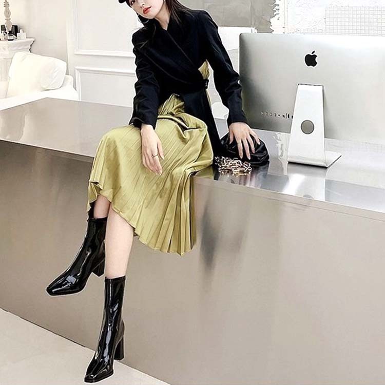 ショートブーツレディース チャンキーヒール ブーツ ショート丈  ハーフブーツ エナメル シャープ ポインテッドトゥ 太めヒール エナメルブーツ Dazzle ダズル