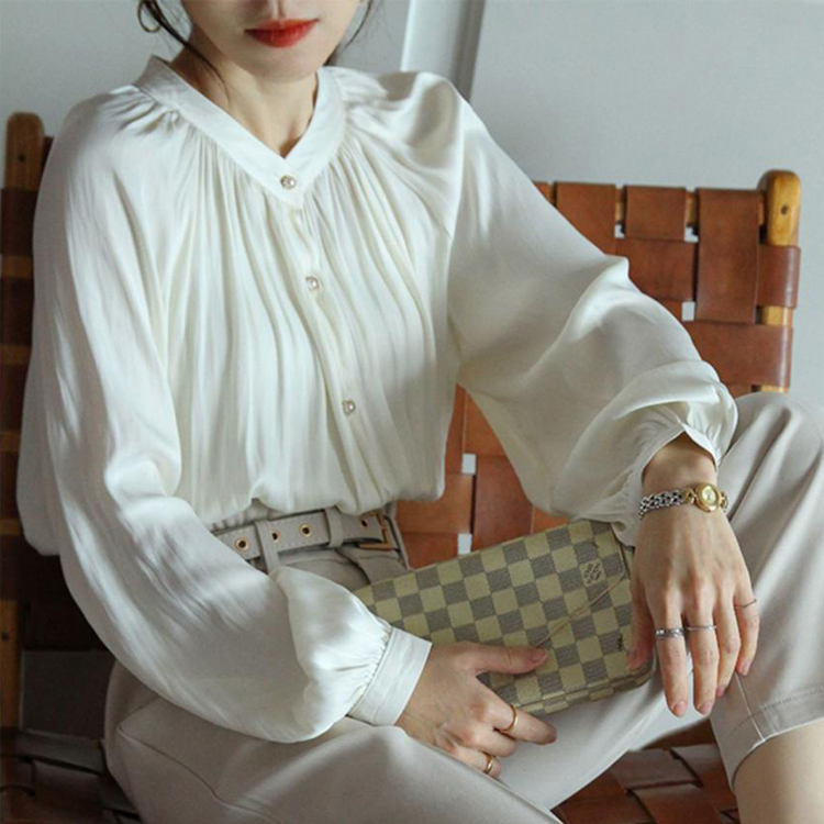 ブラウス つや感 レディース サテン スタンドカラー 韓国 送料無料 ジョイフィール joyfeel