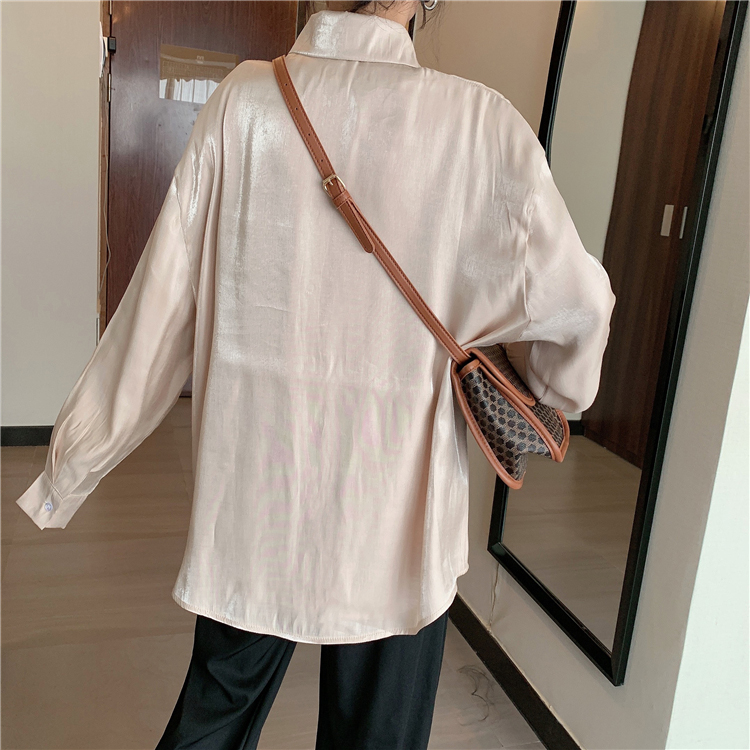 ブラウス ツヤ感 レディース 長袖 サテン 韓国 送料無料 ジョイフィール joyfeel