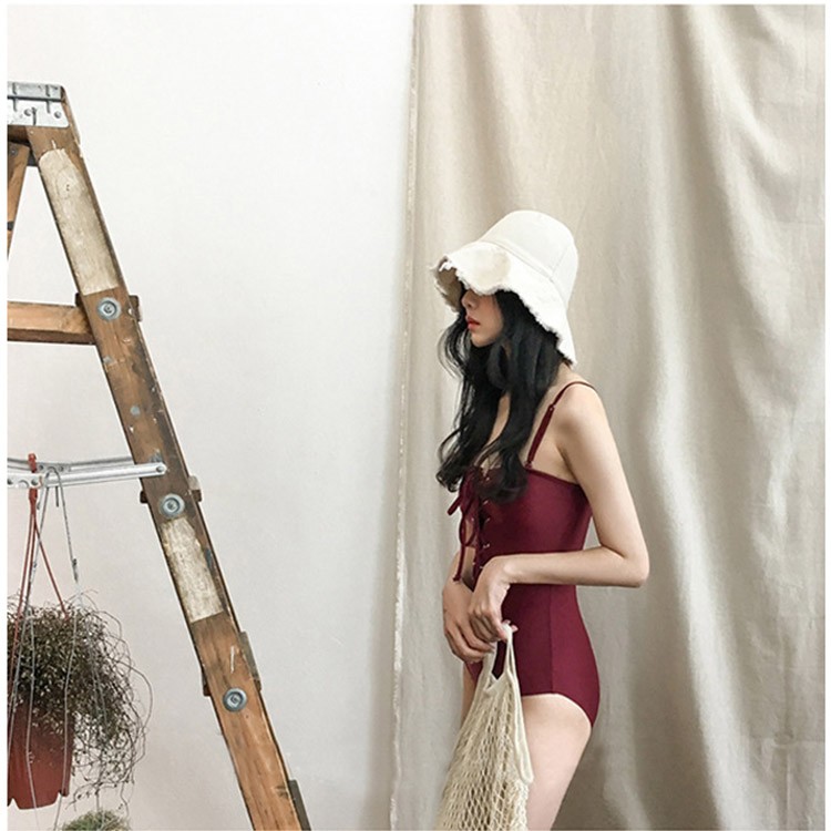 水着 ワンピース 谷間見せ レッド モノキニ ビーチウェア 体系カバー