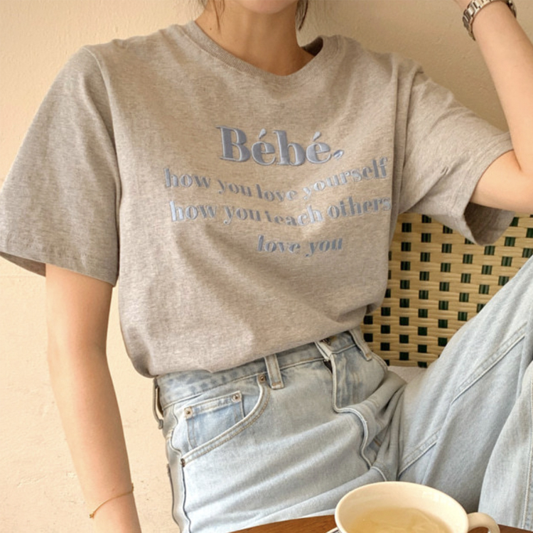 Tシャツ レディース トップス 刺繍 ロゴ アルファベット 立体刺繍 半袖 半袖Tシャツ クルーネック アルファベット刺繍 かわいい おしゃれ Dazzle ダズル