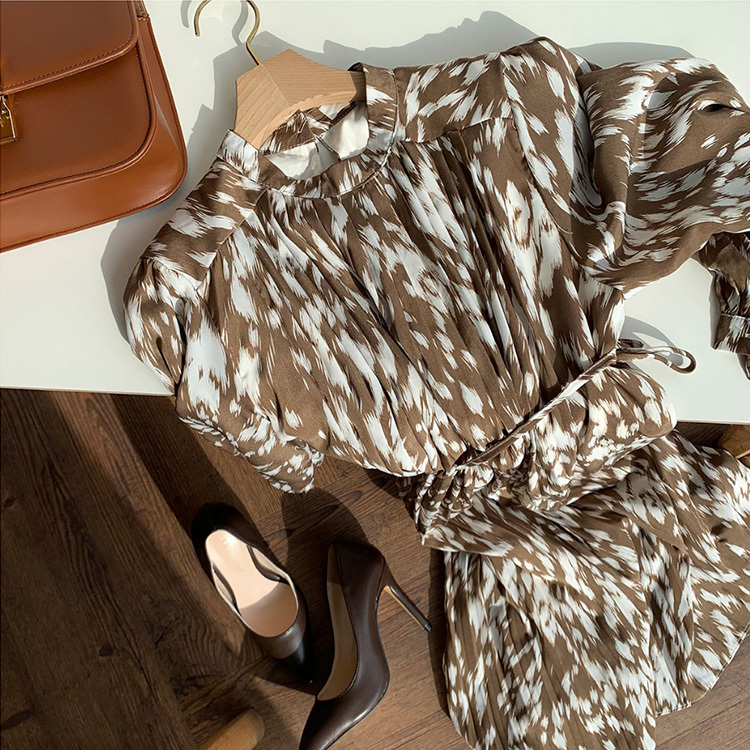 ワンピース レディース おしゃれ プリーツ ギャザー 膝丈 バイカラー 韓国 送料無料 Dazzle ダズル