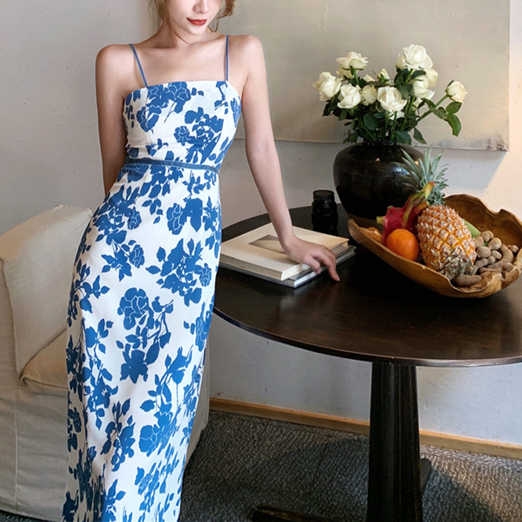 ワンピース レディース 花柄 キャミソール 大柄 小花柄 膝丈 セクシー エレガント 背中みせ タイト バカンス リゾート ジョイフィール joyfeel