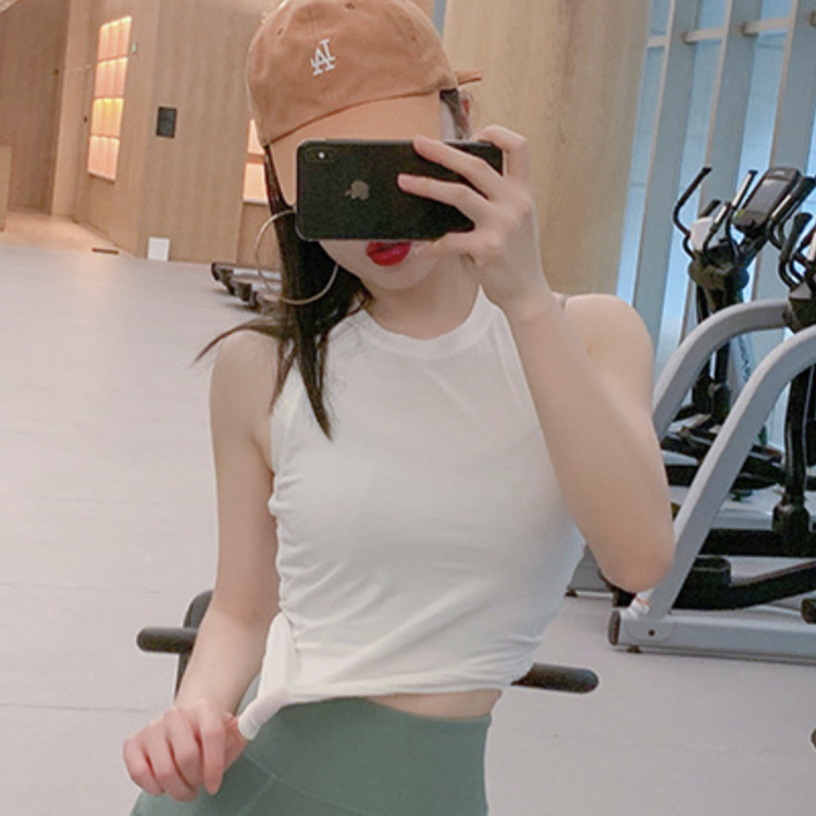 ヨガウエア タンクトップ レディース ヨガウェア トップス ヨガ ホットヨガ トップス 無地 おしゃれ ノースリーブ ストレッチ 背中みせ スポーツ Dazzle ダズル