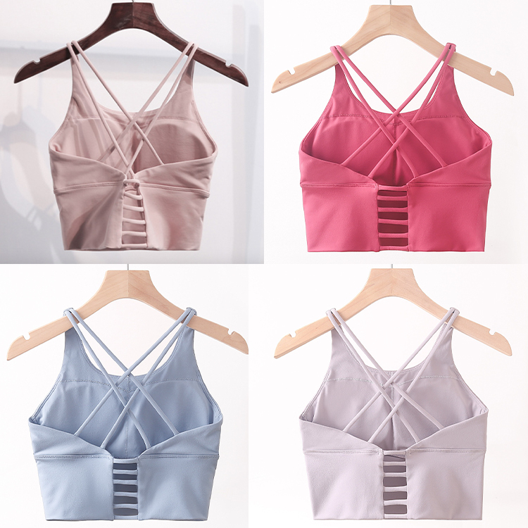 ヨガウエア タンクトップ レディース カップ付き バット付き キャミソール ブラ ヨガウェア トップス ヨガ ホットヨガ 無地 ノースリーブ Dazzle ダズル