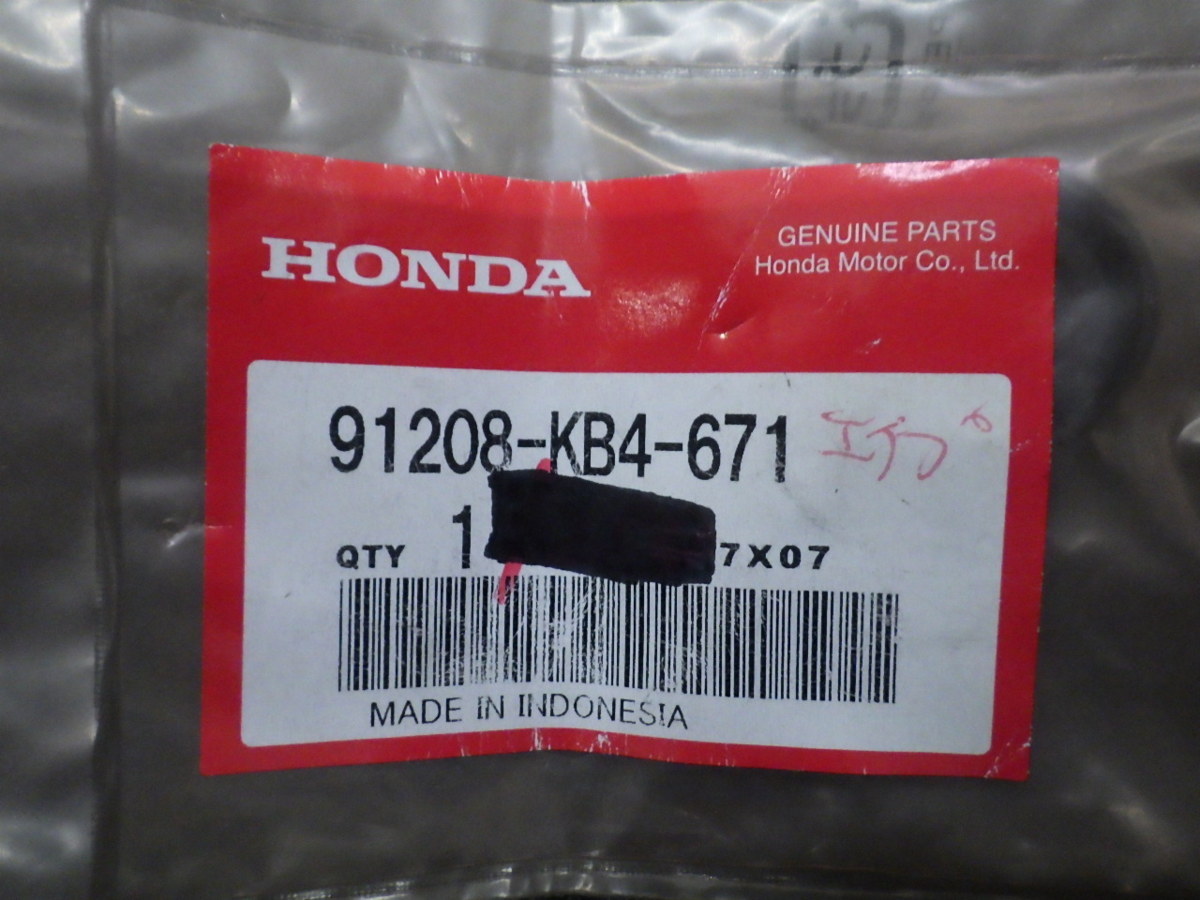  unopened original part Honda HONDA Ape 50 APE50 AC16 AC18 oil seal 11.6×24×10 91208-KB4-671 control No.17799