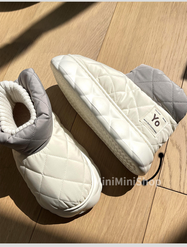  snow boots thickness bottom .... shoes slip prevention lady's mouton boots reverse side nappy waterproof stylish short boots protection against cold winter thing Flat hi