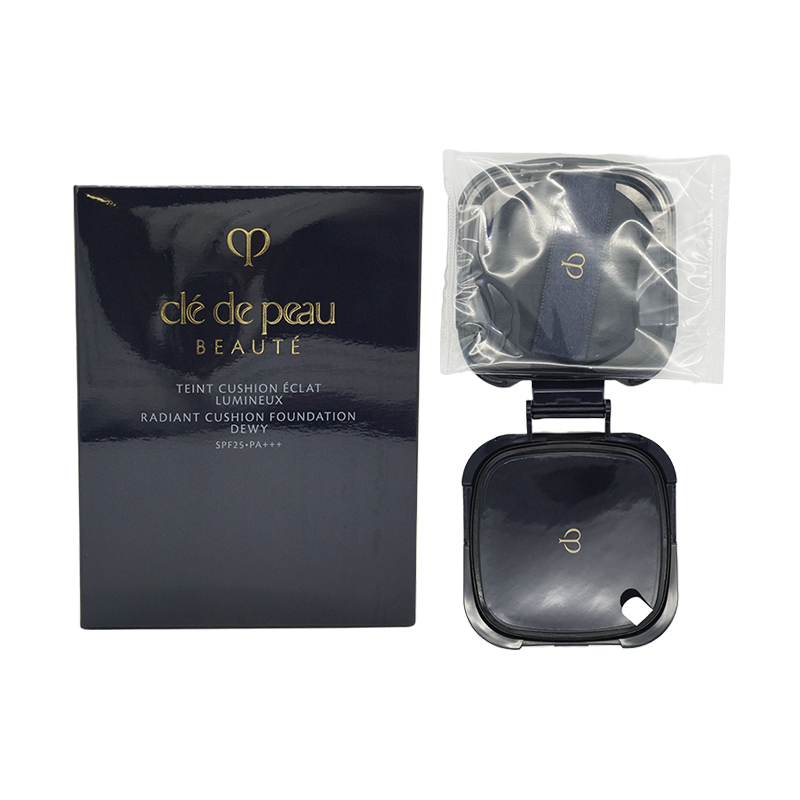 【新品未使用】タンクッションエクラ　ルミヌ オークル10 cle de peau BEAUTE クレ・ド・ポー ボーテ タンクッション