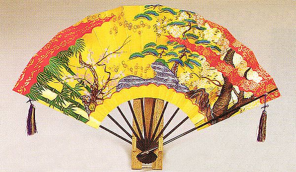 純銀製　松竹梅　扇子　扇　飾り 純銀 扇 5号(松竹梅) - TAKEHIKO - 武比古 - 日本の伝統工芸・関