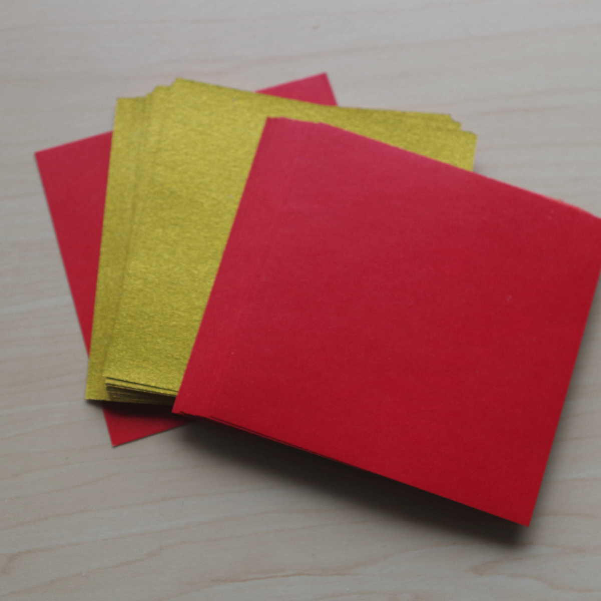  двусторонний японская бумага . красный / золотой 7.5cm угол 