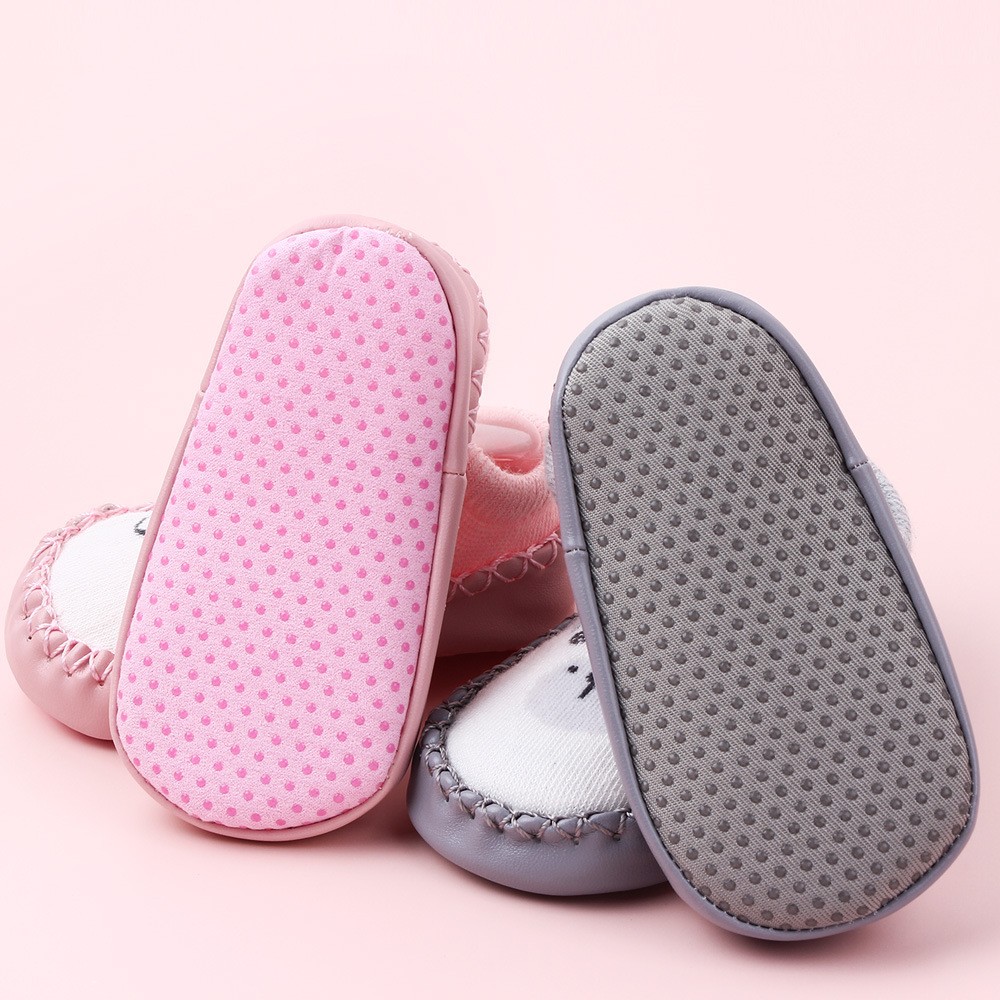 大注目 ルームシューズ ベビー 赤ちゃん 靴 滑り止め アニマル イラスト かわいい おしゃれ プレゼント ギフト 出産祝い 室内履き500円 Sangraphica Co Jp