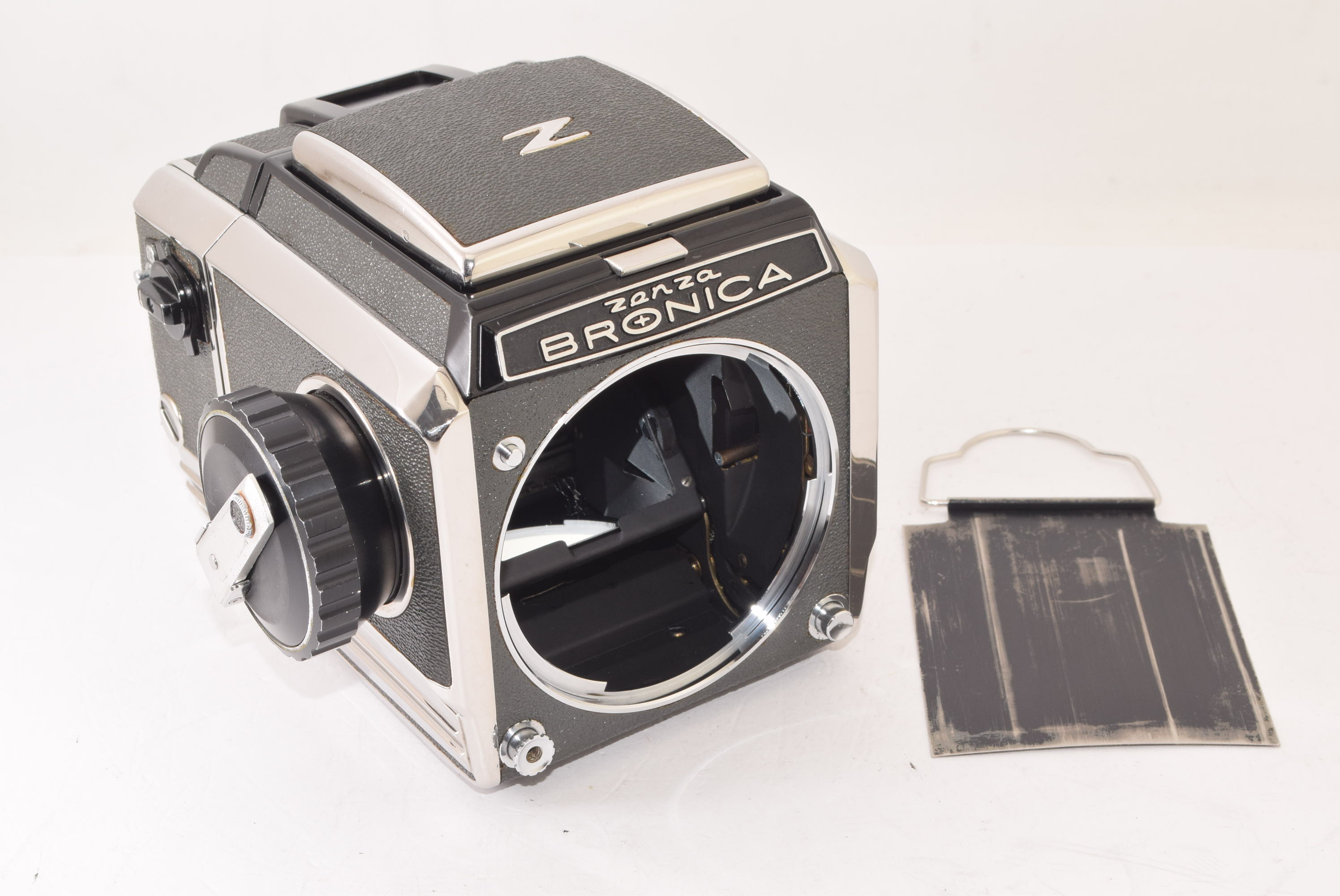 Zenza Bronicazen The Bronica S2 body previous term model silver medium size camera J2404639