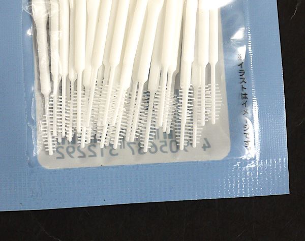 tooth interval pick &amp; brush solid structure 6.5cm 30 pcs insertion (100 jpy shop 100 jpy uniformity 100 uniformity 100.)