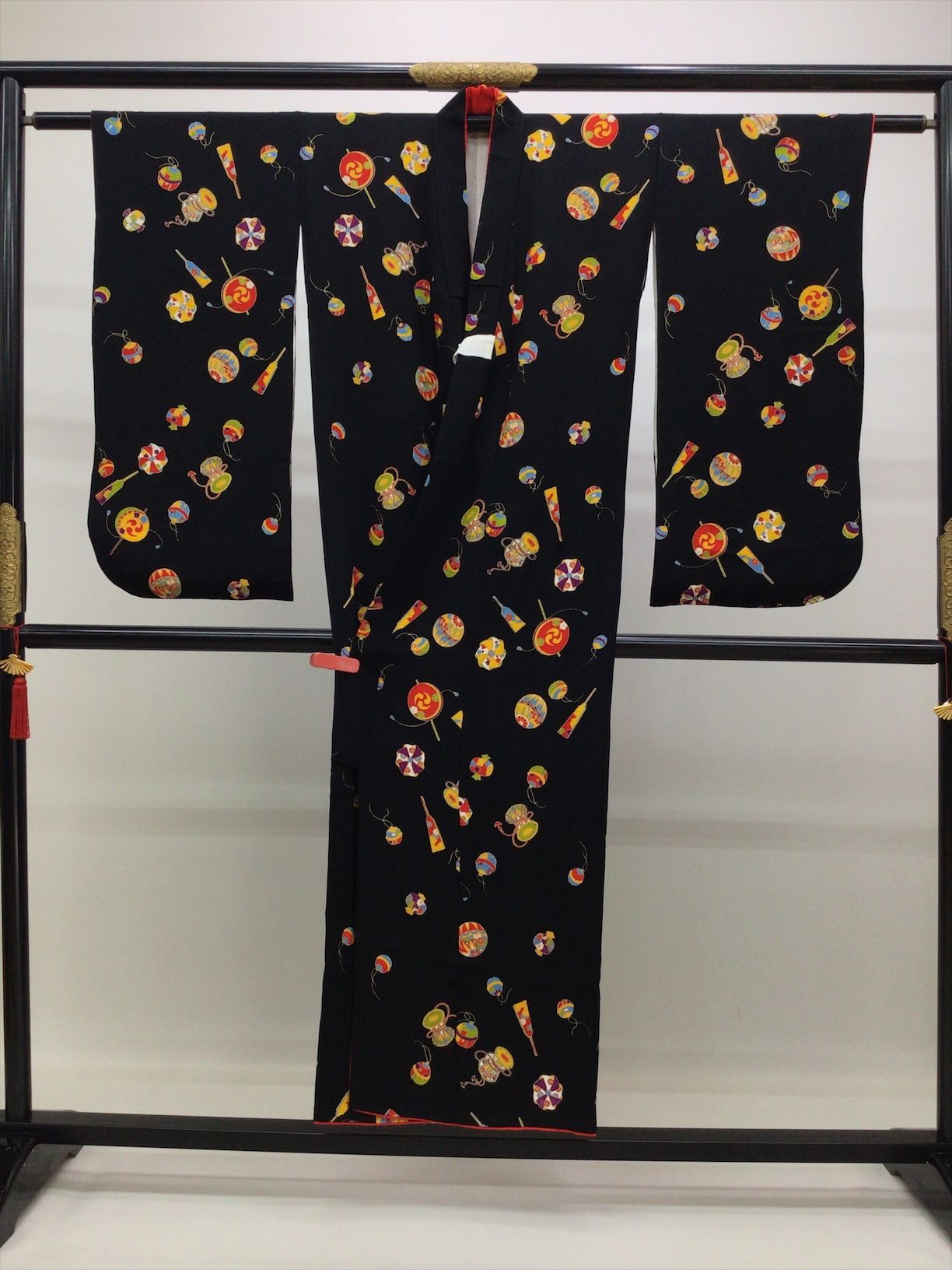  7 лет праздничная одежда -слойный воротник * длинное нижнее кимоно имеется 